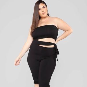 Fashion Nova Black Sleeveless Romper